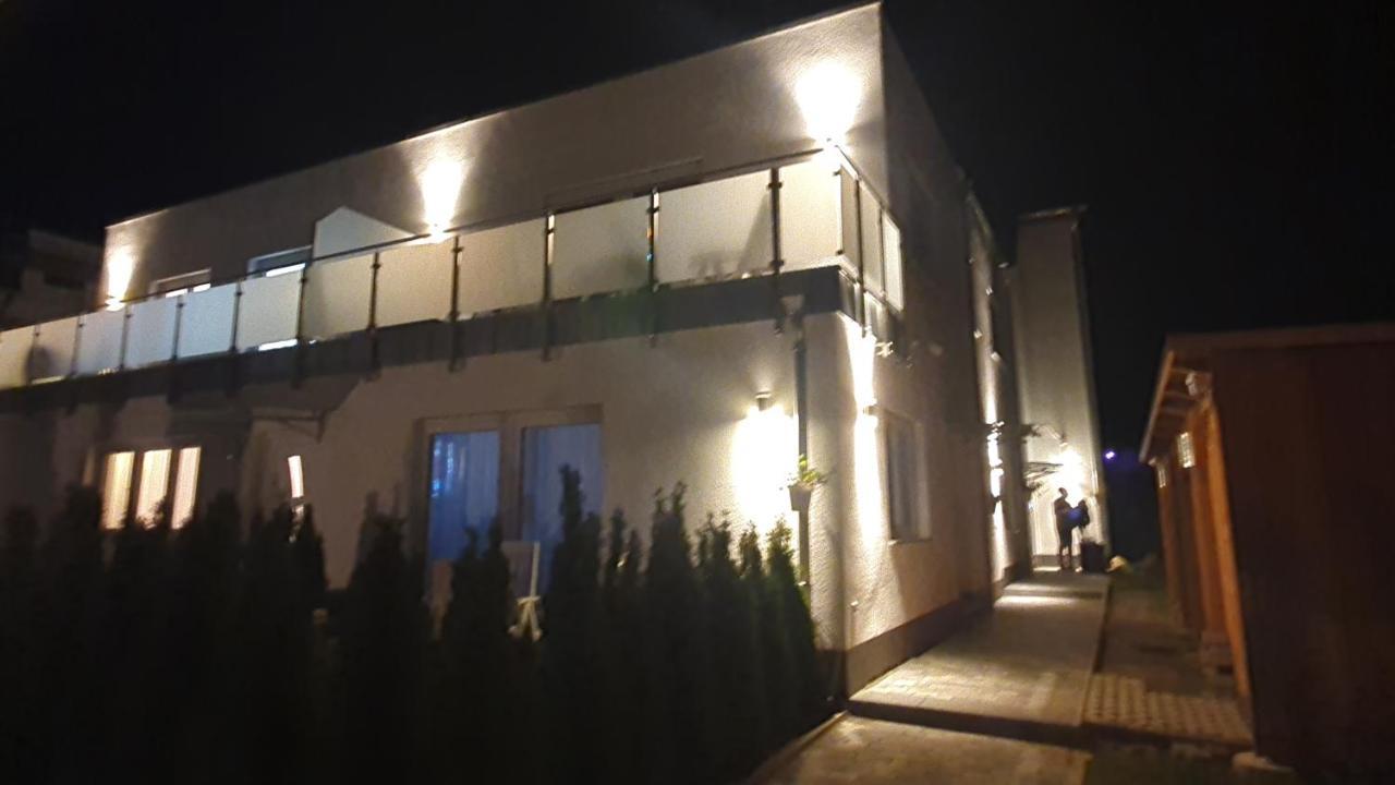 Ferienwohnungen "Godewind", Appartements Mit Balkon Oder Terrasse Цинновіц Екстер'єр фото